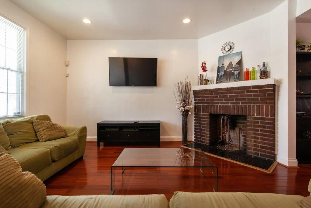 Relaxing, Spacious, Private, Walkable In Petworth! Washington Exterior foto