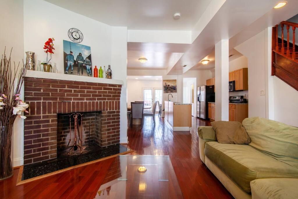 Relaxing, Spacious, Private, Walkable In Petworth! Washington Exterior foto