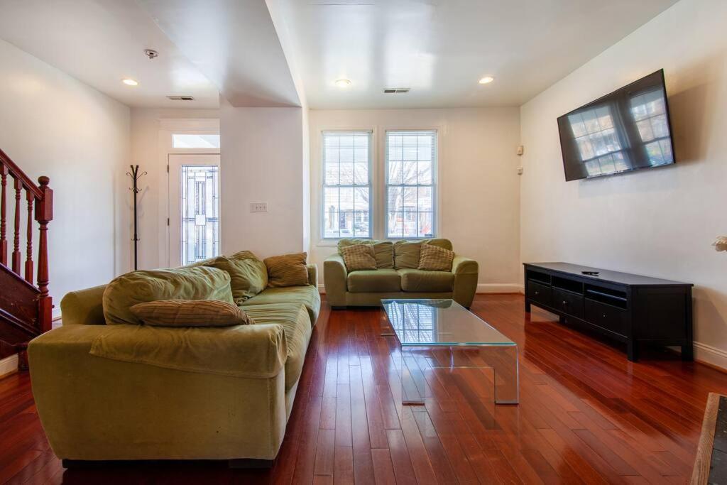 Relaxing, Spacious, Private, Walkable In Petworth! Washington Exterior foto